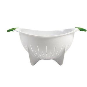 OXO Plastic Colander with Handles